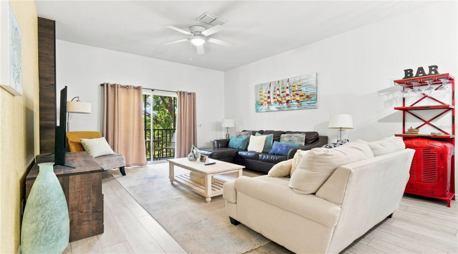 DAVENPORT, Florida 33897, 3 Bedrooms Bedrooms, ,2 BathroomsBathrooms,Residential,For Sale,GRAN BAHAMA,0,MFRO6427538
