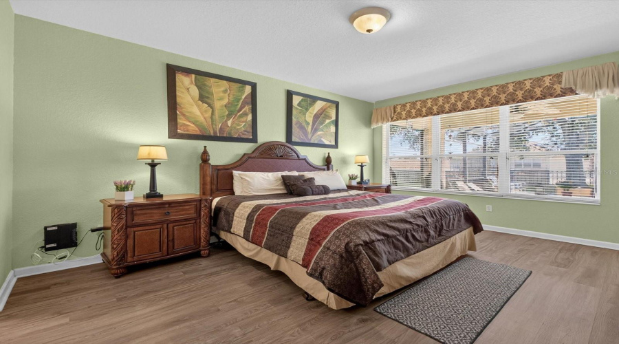 Kissimmee, Florida 34747, 5 Bedrooms Bedrooms, ,5 Bathroomsbathrooms,Residential,For Sale,Teascone,0,Mfrs5154949