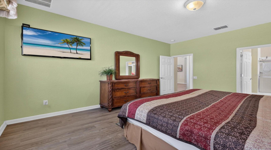 Kissimmee, Florida 34747, 5 Bedrooms Bedrooms, ,5 Bathroomsbathrooms,Residential,For Sale,Teascone,0,Mfrs5154949