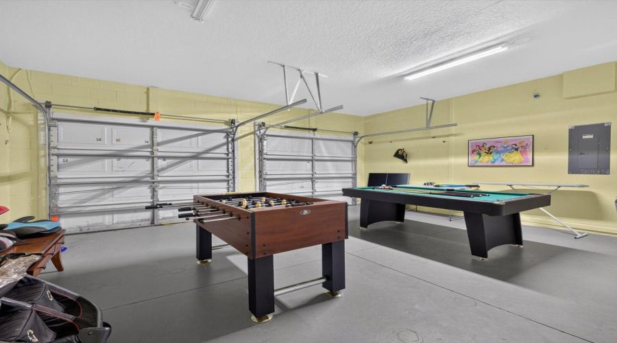 Kissimmee, Florida 34747, 5 Bedrooms Bedrooms, ,5 Bathroomsbathrooms,Residential,For Sale,Teascone,0,Mfrs5154949