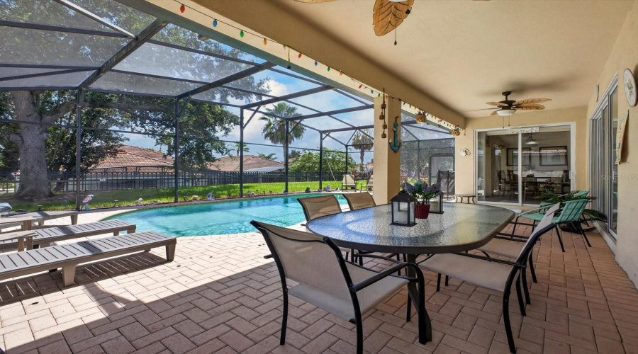 Kissimmee, Florida 34747, 5 Bedrooms Bedrooms, ,5 Bathroomsbathrooms,Residential,For Sale,Teascone,0,Mfrs5154949