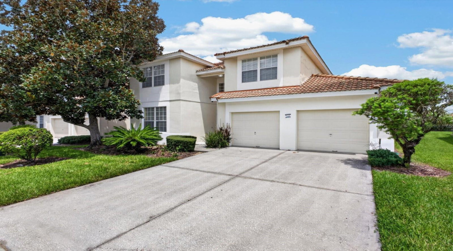 Kissimmee, Florida 34747, 5 Bedrooms Bedrooms, ,5 Bathroomsbathrooms,Residential,For Sale,Teascone,0,Mfrs5154949