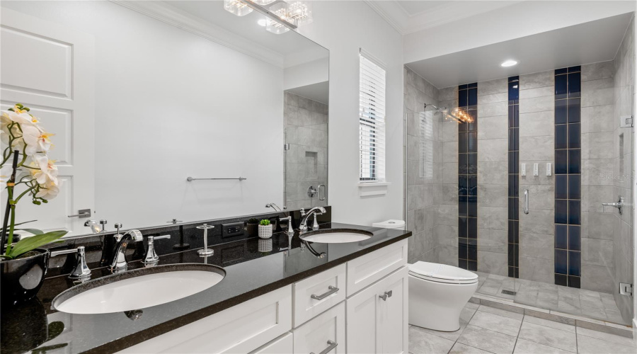 Kissimmee, Florida 34747, 11 Bedrooms Bedrooms, ,12 Bathroomsbathrooms,Residential,For Sale,Muirfield,0,Mfro6432324