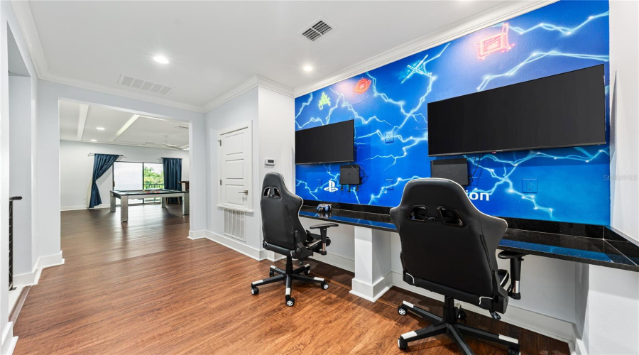 Kissimmee, Florida 34747, 11 Bedrooms Bedrooms, ,12 Bathroomsbathrooms,Residential,For Sale,Muirfield,0,Mfro6432324