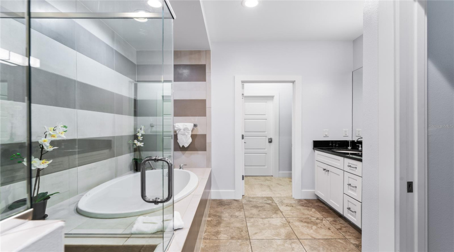 Kissimmee, Florida 34747, 11 Bedrooms Bedrooms, ,12 Bathroomsbathrooms,Residential,For Sale,Muirfield,0,Mfro6432324