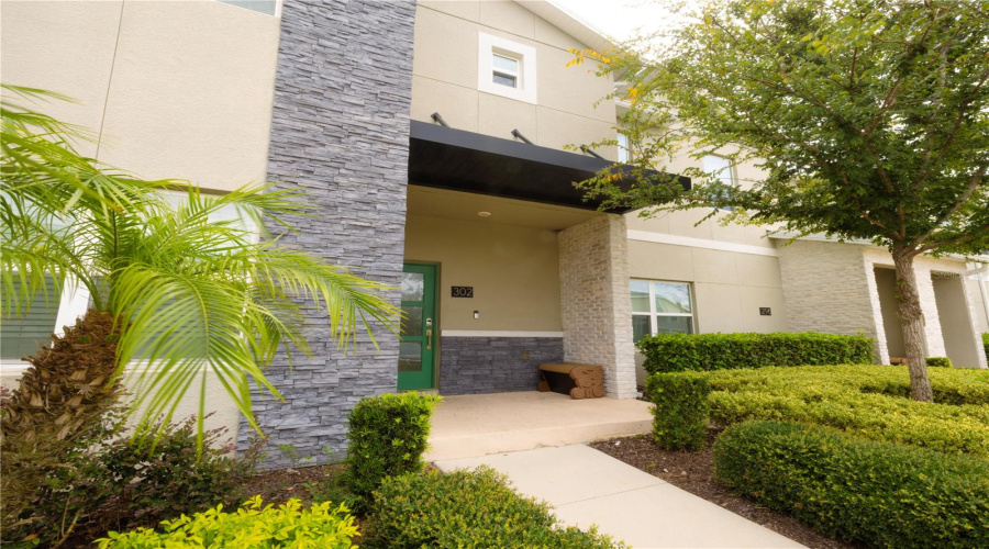 DAVENPORT, Florida 33896, 5 Bedrooms Bedrooms, ,4 BathroomsBathrooms,Residential,For Sale,OCEAN COURSE,0,MFRO6432403