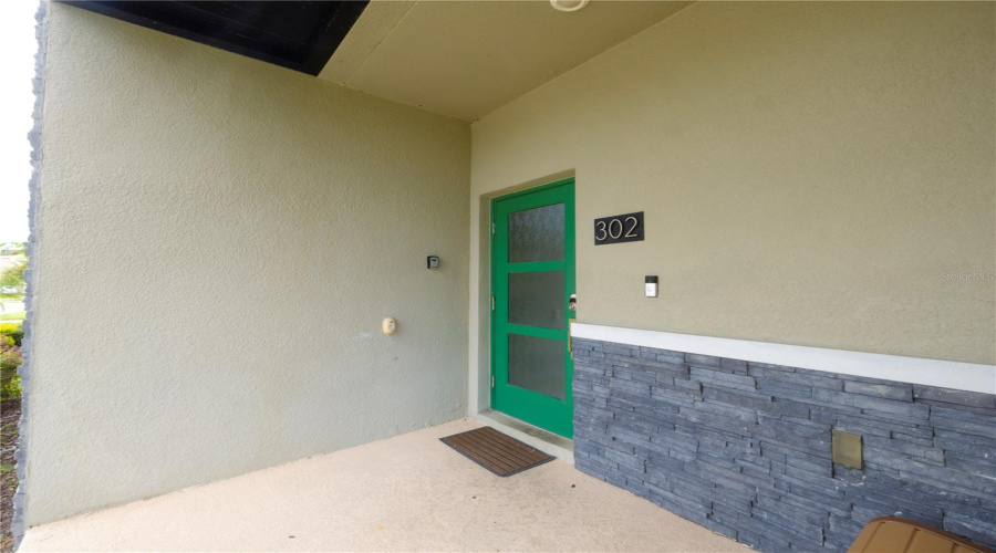 DAVENPORT, Florida 33896, 5 Bedrooms Bedrooms, ,4 BathroomsBathrooms,Residential,For Sale,OCEAN COURSE,0,MFRO6432403