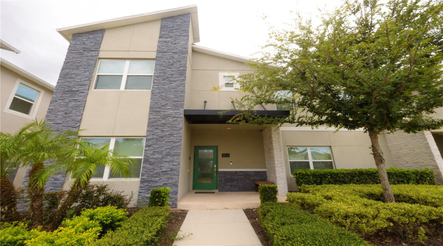 DAVENPORT, Florida 33896, 5 Bedrooms Bedrooms, ,4 BathroomsBathrooms,Residential,For Sale,OCEAN COURSE,0,MFRO6432403