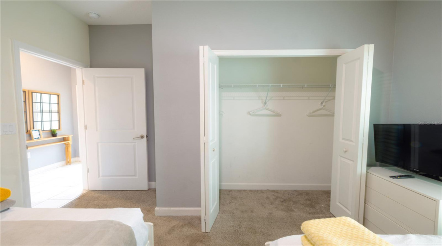 DAVENPORT, Florida 33896, 5 Bedrooms Bedrooms, ,4 BathroomsBathrooms,Residential,For Sale,OCEAN COURSE,0,MFRO6432403