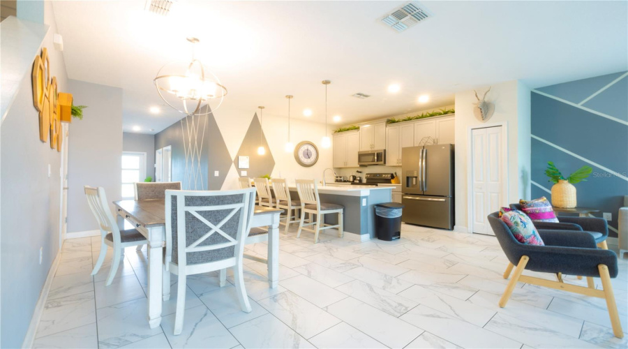 DAVENPORT, Florida 33896, 5 Bedrooms Bedrooms, ,4 BathroomsBathrooms,Residential,For Sale,OCEAN COURSE,0,MFRO6432403