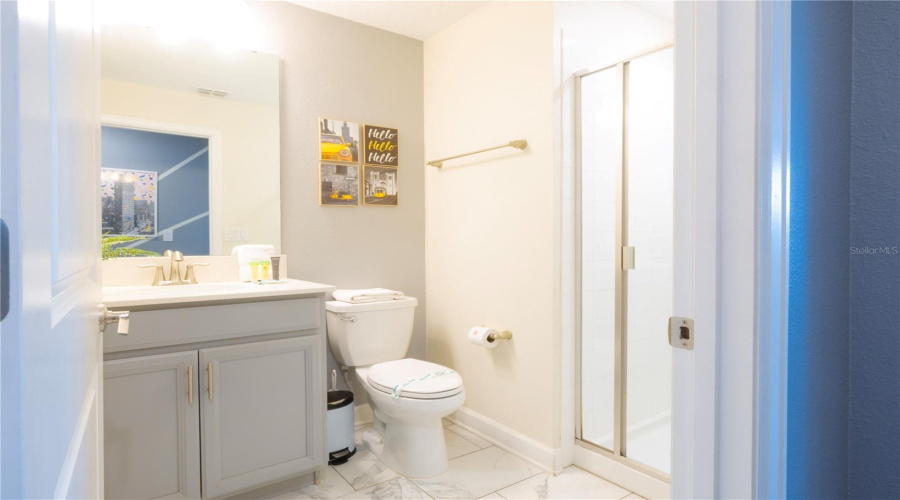 DAVENPORT, Florida 33896, 5 Bedrooms Bedrooms, ,4 BathroomsBathrooms,Residential,For Sale,OCEAN COURSE,0,MFRO6432403