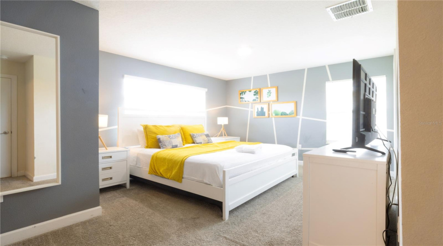 DAVENPORT, Florida 33896, 5 Bedrooms Bedrooms, ,4 BathroomsBathrooms,Residential,For Sale,OCEAN COURSE,0,MFRO6432403