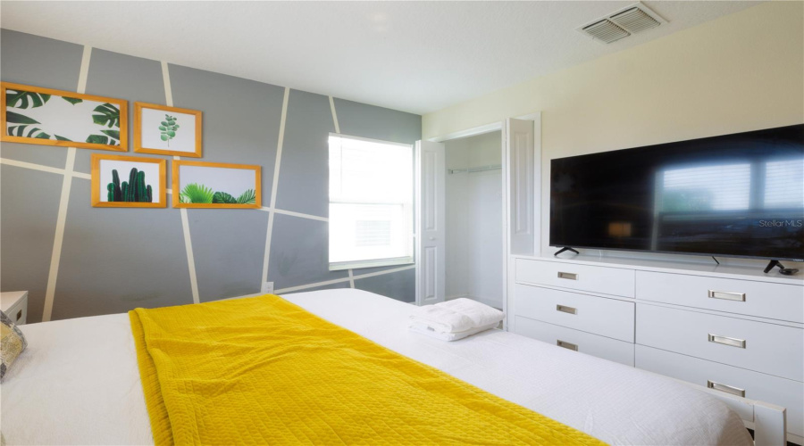 DAVENPORT, Florida 33896, 5 Bedrooms Bedrooms, ,4 BathroomsBathrooms,Residential,For Sale,OCEAN COURSE,0,MFRO6432403