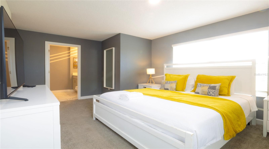 DAVENPORT, Florida 33896, 5 Bedrooms Bedrooms, ,4 BathroomsBathrooms,Residential,For Sale,OCEAN COURSE,0,MFRO6432403