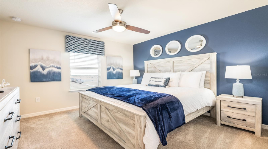 DAVENPORT, Florida 33897, 7 Bedrooms Bedrooms, ,5 BathroomsBathrooms,Residential,For Sale,LANA,0,MFRS5141140