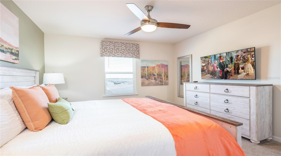 DAVENPORT, Florida 33897, 7 Bedrooms Bedrooms, ,5 BathroomsBathrooms,Residential,For Sale,LANA,0,MFRS5141140