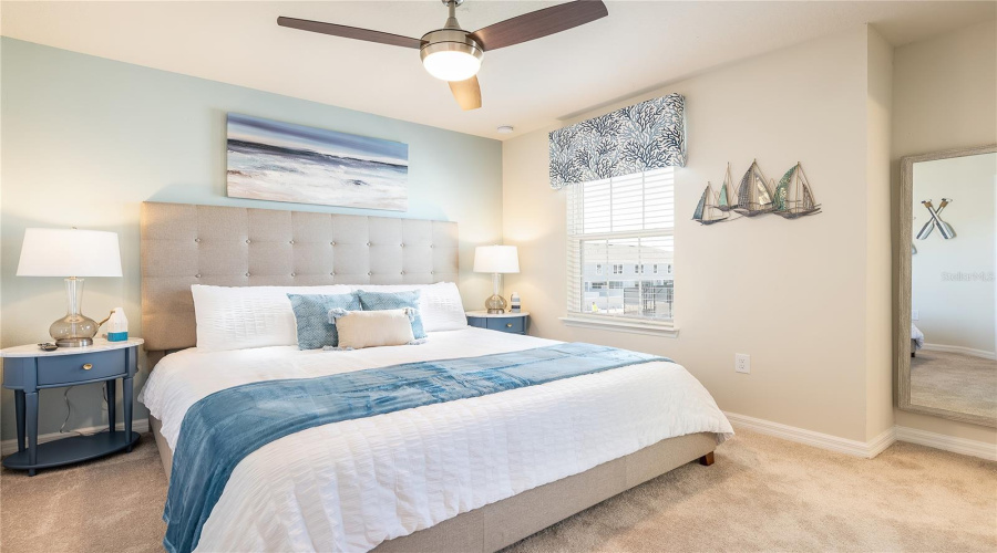 DAVENPORT, Florida 33897, 7 Bedrooms Bedrooms, ,5 BathroomsBathrooms,Residential,For Sale,LANA,0,MFRS5141140