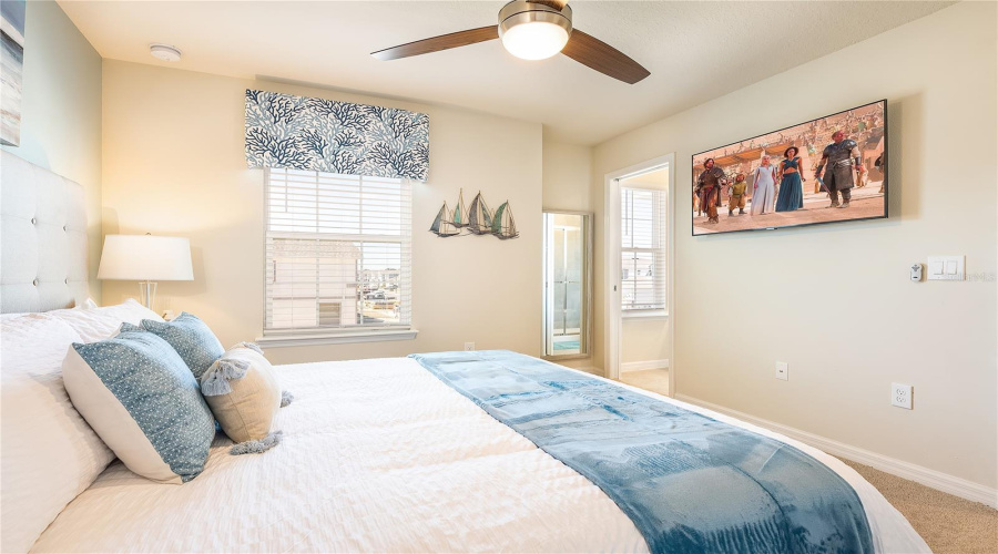 DAVENPORT, Florida 33897, 7 Bedrooms Bedrooms, ,5 BathroomsBathrooms,Residential,For Sale,LANA,0,MFRS5141140