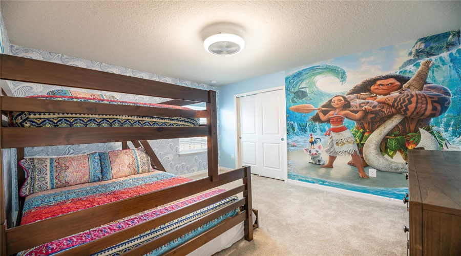 DAVENPORT, Florida 33897, 7 Bedrooms Bedrooms, ,5 BathroomsBathrooms,Residential,For Sale,LANA,0,MFRS5141140