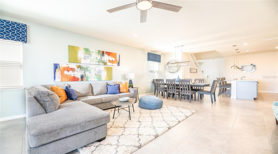 DAVENPORT, Florida 33897, 7 Bedrooms Bedrooms, ,5 BathroomsBathrooms,Residential,For Sale,LANA,0,MFRS5141140
