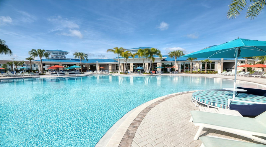DAVENPORT, Florida 33897, 7 Bedrooms Bedrooms, ,5 BathroomsBathrooms,Residential,For Sale,LANA,0,MFRS5141140