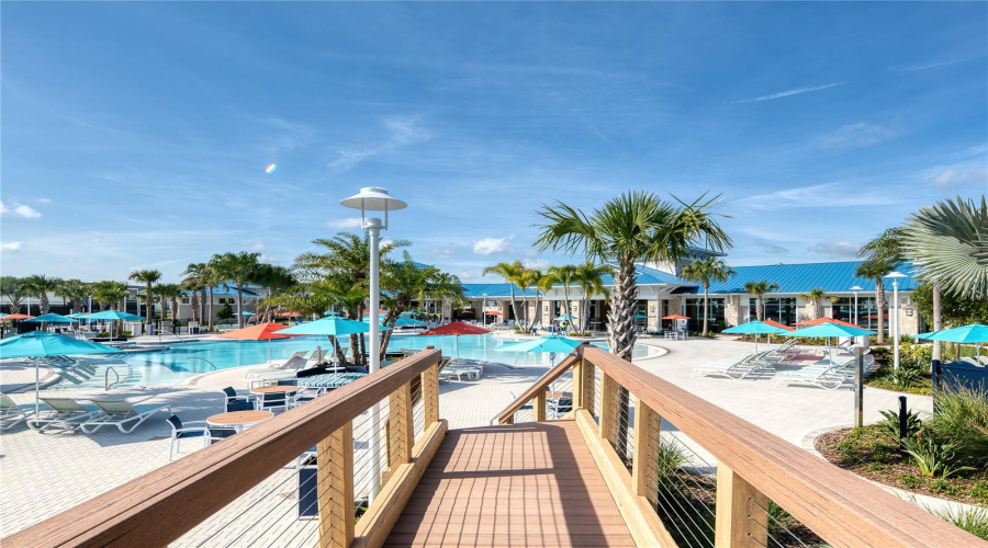 DAVENPORT, Florida 33897, 7 Bedrooms Bedrooms, ,5 BathroomsBathrooms,Residential,For Sale,LANA,0,MFRS5141140