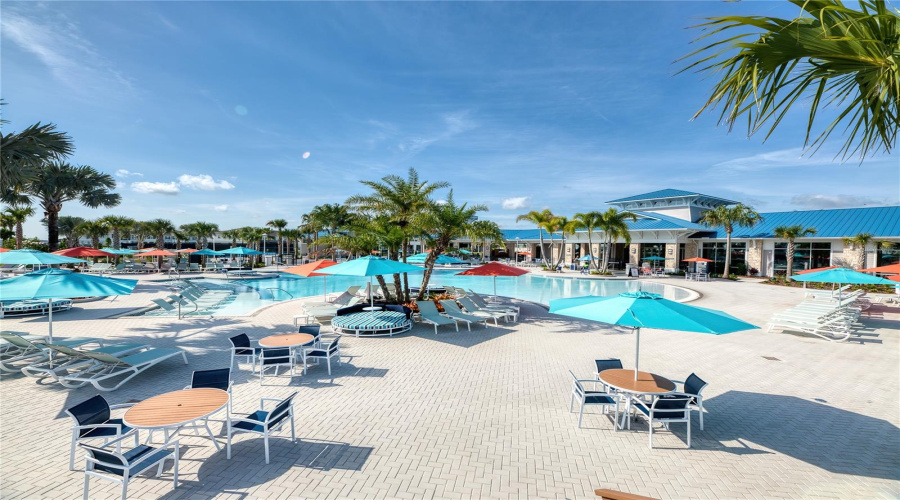 DAVENPORT, Florida 33897, 7 Bedrooms Bedrooms, ,5 BathroomsBathrooms,Residential,For Sale,LANA,0,MFRS5141140