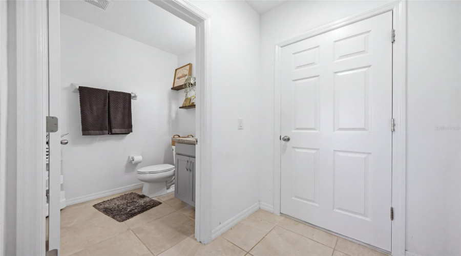 KISSIMMEE, Florida 34746, 4 Bedrooms Bedrooms, ,2 BathroomsBathrooms,Residential,For Sale,WOODMONT,0,MFRA4702424