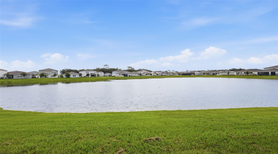 KISSIMMEE, Florida 34746, 4 Bedrooms Bedrooms, ,2 BathroomsBathrooms,Residential,For Sale,WOODMONT,0,MFRA4702424