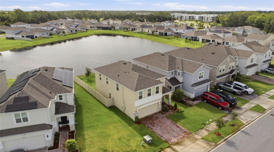 KISSIMMEE, Florida 34746, 4 Bedrooms Bedrooms, ,2 BathroomsBathrooms,Residential,For Sale,WOODMONT,0,MFRA4702424