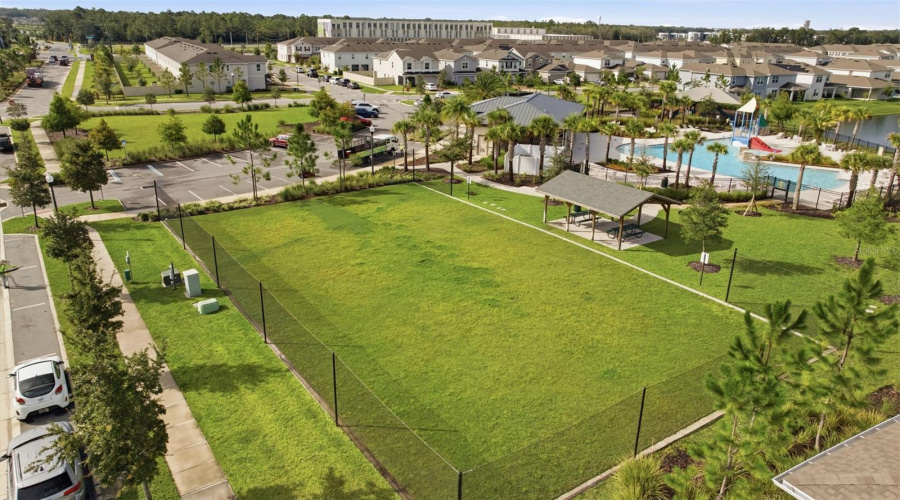 KISSIMMEE, Florida 34746, 4 Bedrooms Bedrooms, ,2 BathroomsBathrooms,Residential,For Sale,WOODMONT,0,MFRA4702424