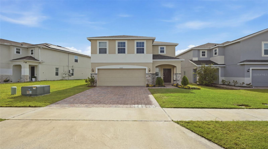 KISSIMMEE, Florida 34746, 4 Bedrooms Bedrooms, ,2 BathroomsBathrooms,Residential,For Sale,WOODMONT,0,MFRA4702424