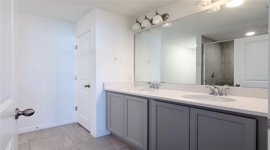DAVENPORT, Florida 33896, 3 Bedrooms Bedrooms, ,2 BathroomsBathrooms,Residential,For Sale,DISCOVERY,0,MFRO6397625