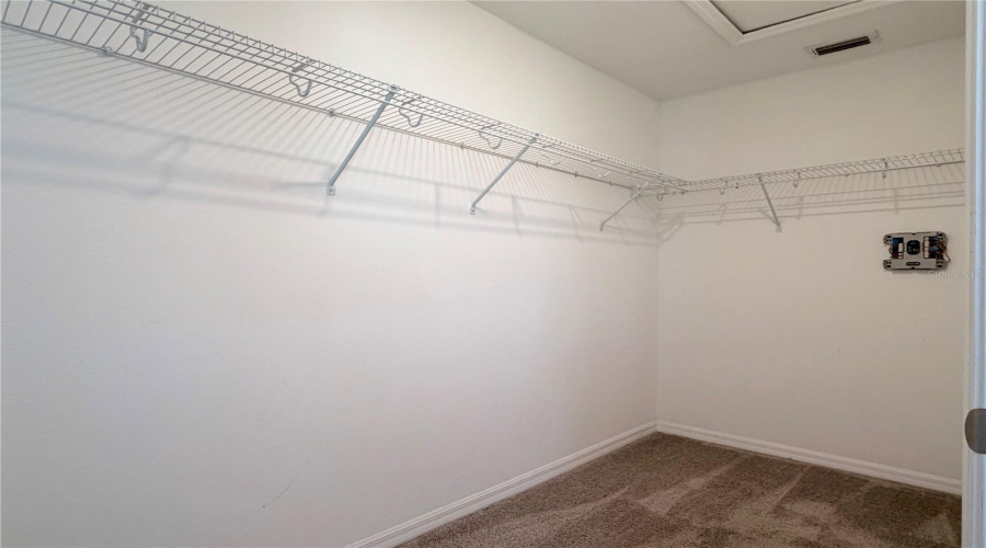 DAVENPORT, Florida 33896, 3 Bedrooms Bedrooms, ,2 BathroomsBathrooms,Residential,For Sale,DISCOVERY,0,MFRO6397625