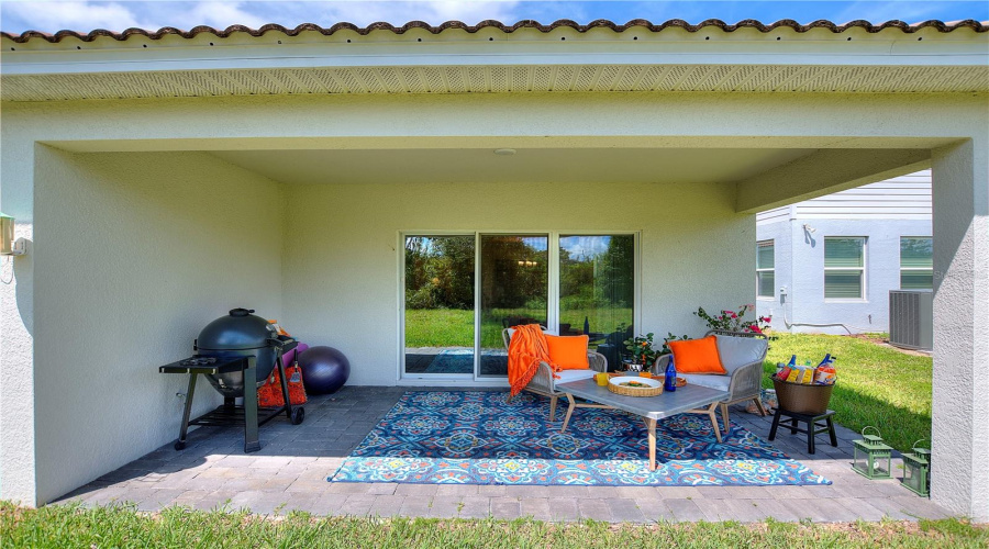 DAVENPORT, Florida 33837, 4 Bedrooms Bedrooms, ,3 BathroomsBathrooms,Residential,For Sale,OAK BLUFF,0,MFRO6424339