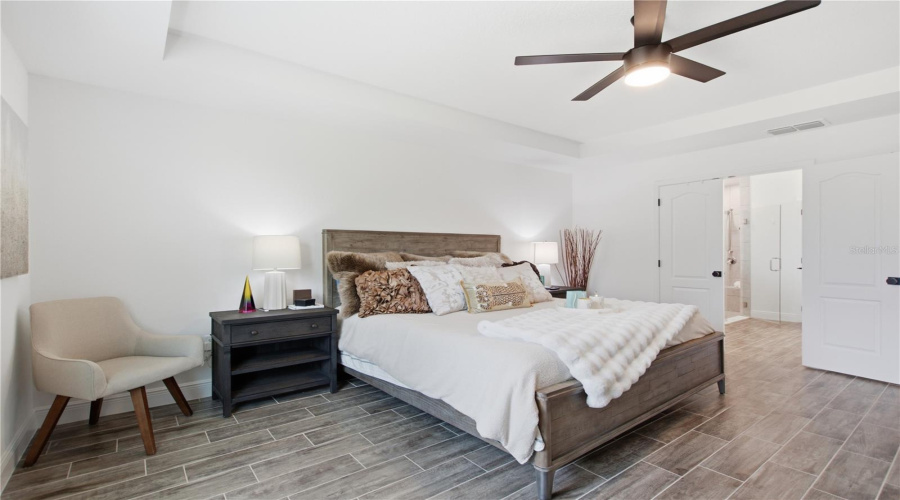 DAVENPORT, Florida 33837, 4 Bedrooms Bedrooms, ,3 BathroomsBathrooms,Residential,For Sale,OAK BLUFF,0,MFRO6424339