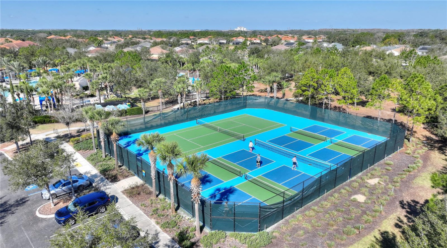 DAVENPORT, Florida 33837, 4 Bedrooms Bedrooms, ,3 BathroomsBathrooms,Residential,For Sale,OAK BLUFF,0,MFRO6424339