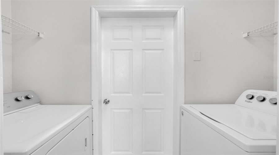 KISSIMMEE, Florida 34746, 3 Bedrooms Bedrooms, ,2 BathroomsBathrooms,Residential,For Sale,PARADISE COVE,0,MFRO6422655