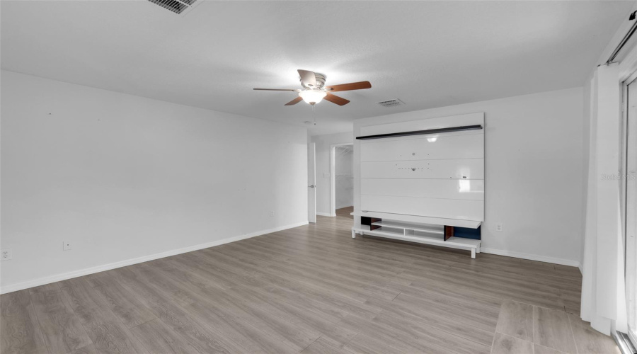KISSIMMEE, Florida 34746, 3 Bedrooms Bedrooms, ,2 BathroomsBathrooms,Residential,For Sale,PARADISE COVE,0,MFRO6422655