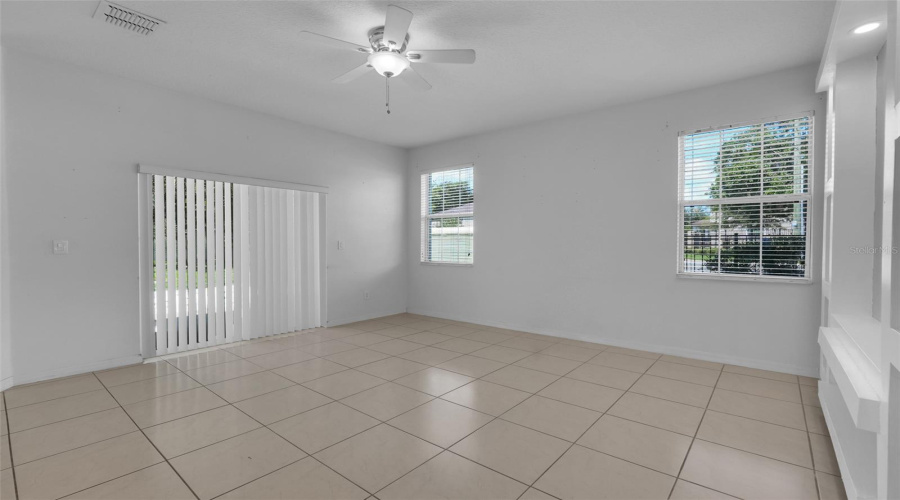 KISSIMMEE, Florida 34746, 3 Bedrooms Bedrooms, ,2 BathroomsBathrooms,Residential,For Sale,PARADISE COVE,0,MFRO6422655