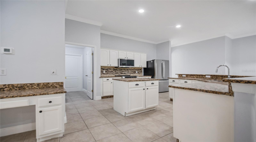 KISSIMMEE, Florida 34746, 4 Bedrooms Bedrooms, ,2 BathroomsBathrooms,Residential,For Sale,THE OAKS,0,MFRO6431874