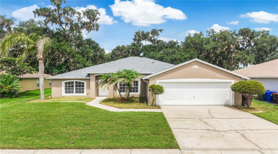 KISSIMMEE, Florida 34746, 4 Bedrooms Bedrooms, ,2 BathroomsBathrooms,Residential,For Sale,THE OAKS,0,MFRO6431874