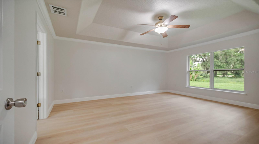 KISSIMMEE, Florida 34746, 4 Bedrooms Bedrooms, ,2 BathroomsBathrooms,Residential,For Sale,THE OAKS,0,MFRO6431874