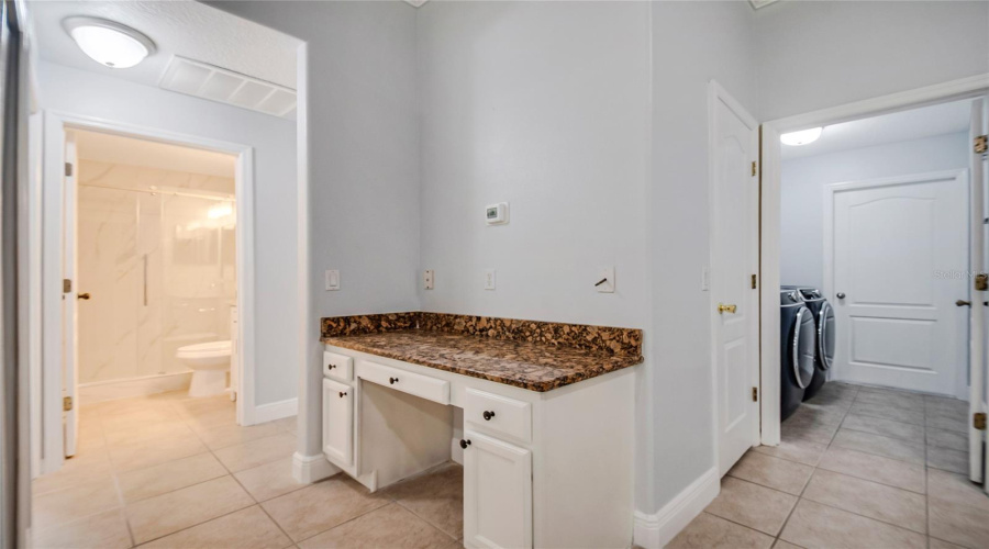 KISSIMMEE, Florida 34746, 4 Bedrooms Bedrooms, ,2 BathroomsBathrooms,Residential,For Sale,THE OAKS,0,MFRO6431874