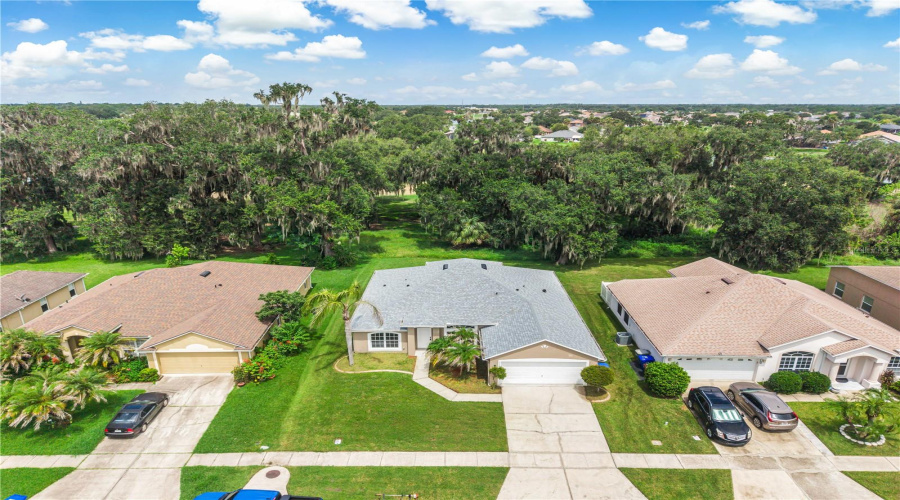 KISSIMMEE, Florida 34746, 4 Bedrooms Bedrooms, ,2 BathroomsBathrooms,Residential,For Sale,THE OAKS,0,MFRO6431874