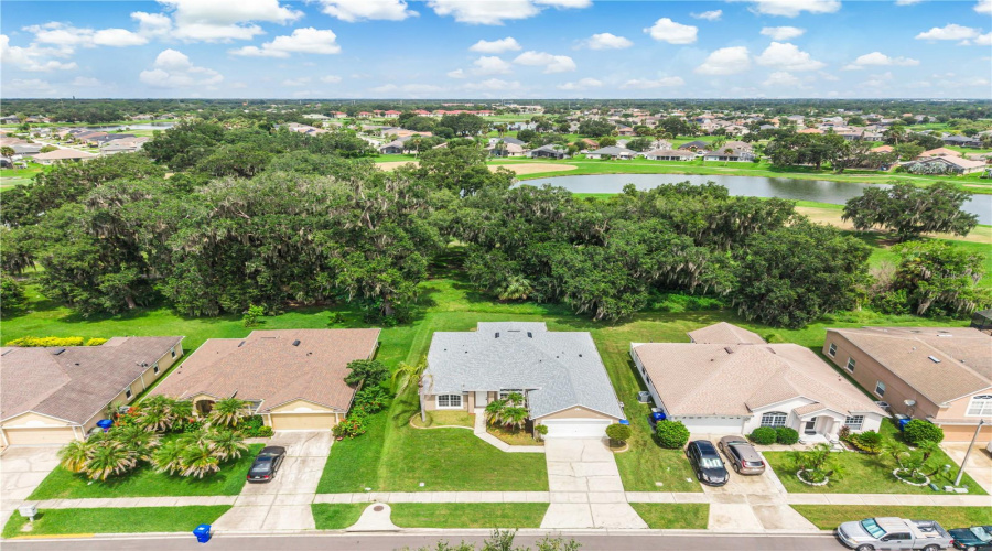 KISSIMMEE, Florida 34746, 4 Bedrooms Bedrooms, ,2 BathroomsBathrooms,Residential,For Sale,THE OAKS,0,MFRO6431874