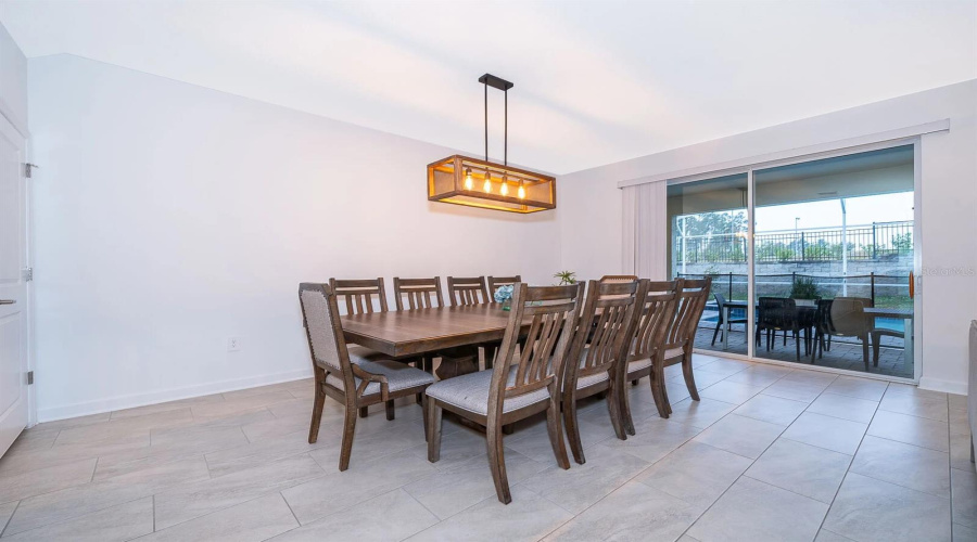 DAVENPORT, Florida 33896, 8 Bedrooms Bedrooms, ,5 BathroomsBathrooms,Residential,For Sale,SOMMERSET HILLS,0,MFRO6431652