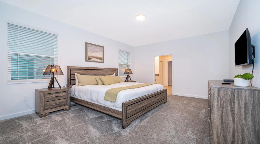 DAVENPORT, Florida 33896, 8 Bedrooms Bedrooms, ,5 BathroomsBathrooms,Residential,For Sale,SOMMERSET HILLS,0,MFRO6431652