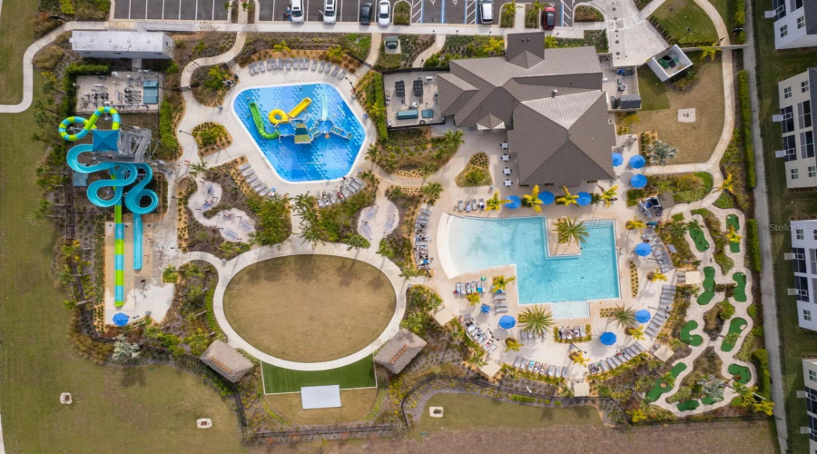 DAVENPORT, Florida 33896, 8 Bedrooms Bedrooms, ,5 BathroomsBathrooms,Residential,For Sale,SOMMERSET HILLS,0,MFRO6431652