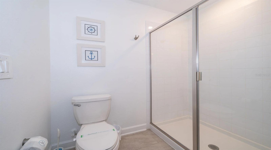 DAVENPORT, Florida 33896, 8 Bedrooms Bedrooms, ,5 BathroomsBathrooms,Residential,For Sale,SOMMERSET HILLS,0,MFRO6431652